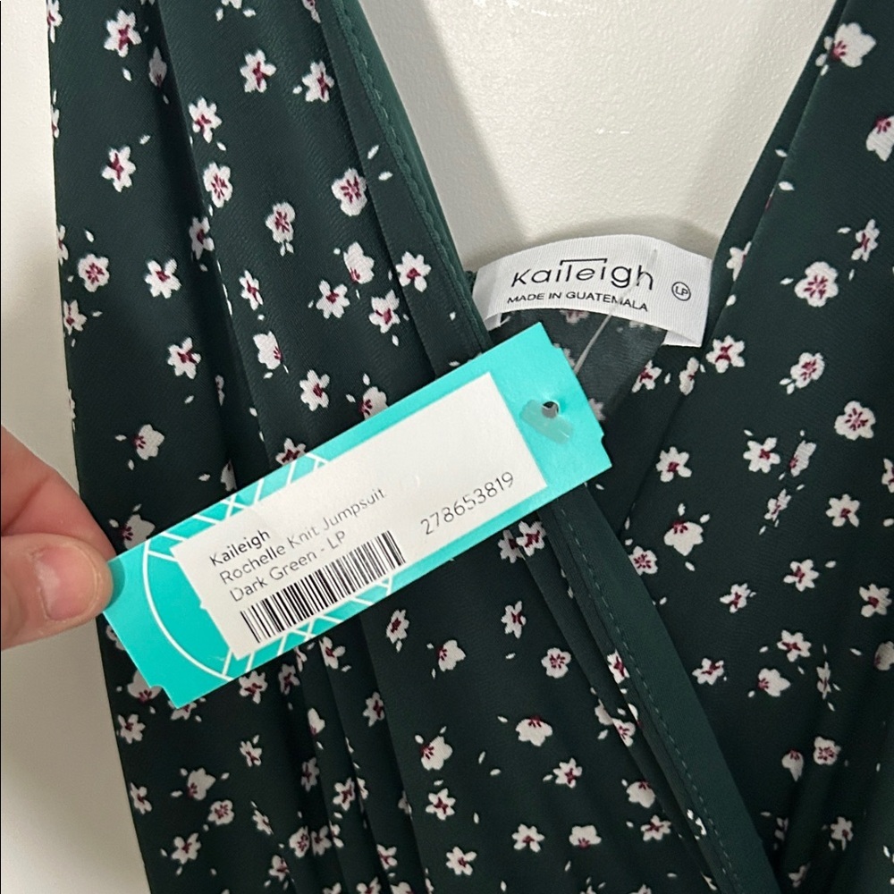 Kaileigh Dark Green Floral Jumpsuit Stitch fix Size Large petite New! - Picture 2 of 6